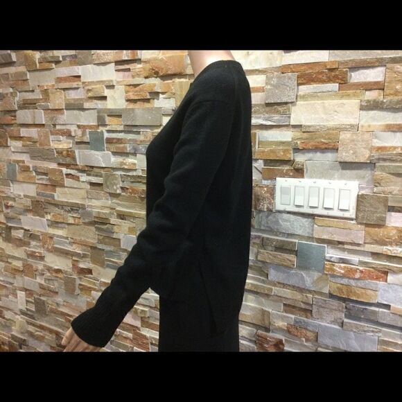 VINCE  Asymmetric Cashmere Sweater - Picture 2 of 11